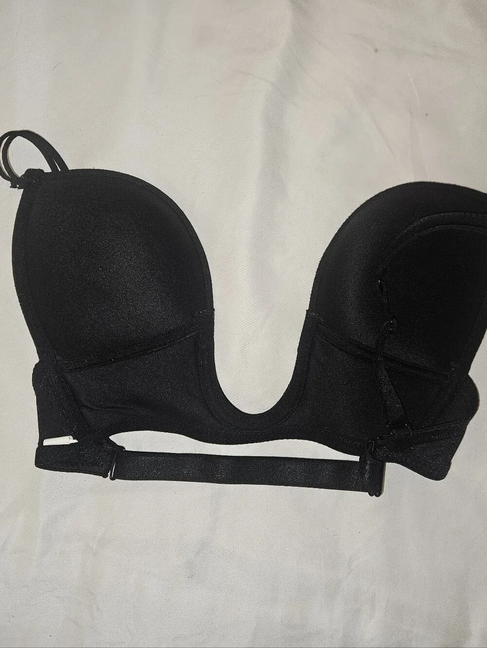 Black Women’s Bra For Low Cut Tops